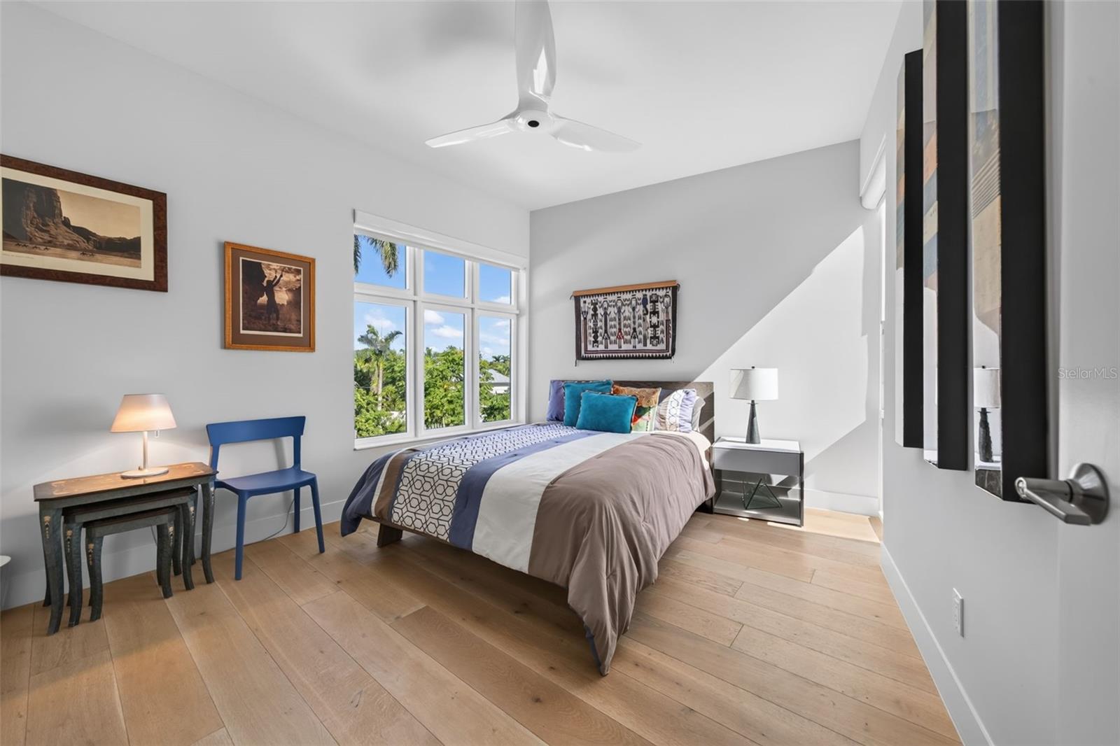 A4709616 Property Photo