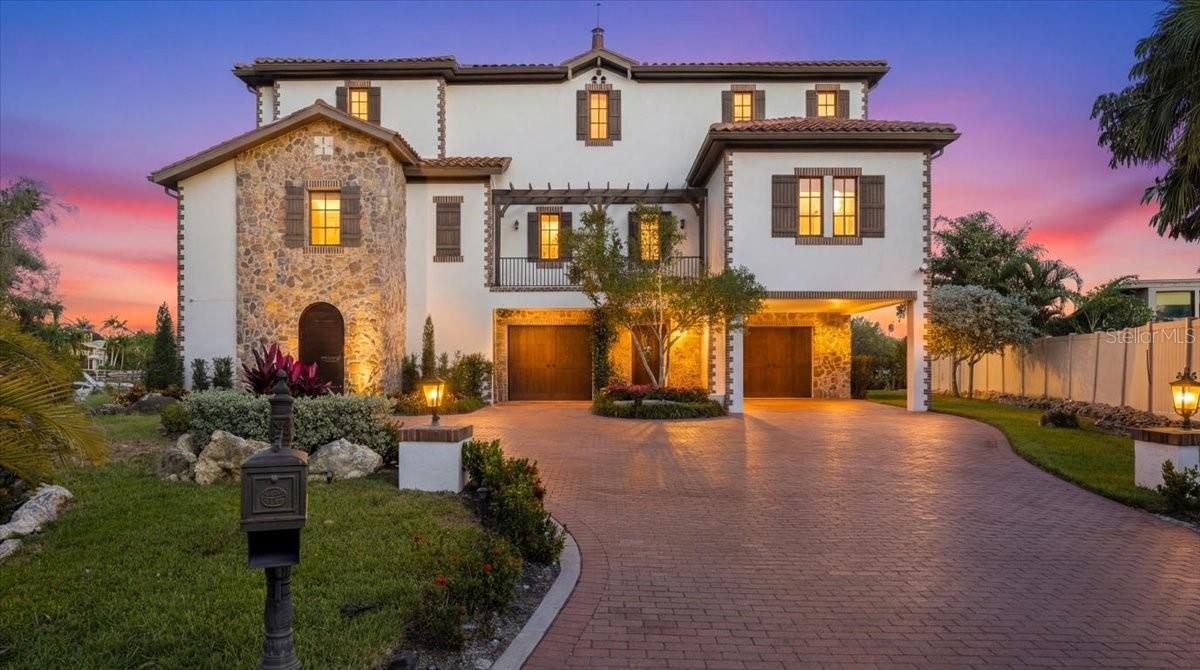 A4709641 Property Photo