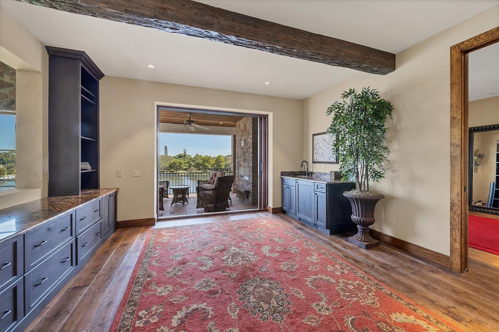A4709641 Property Photo