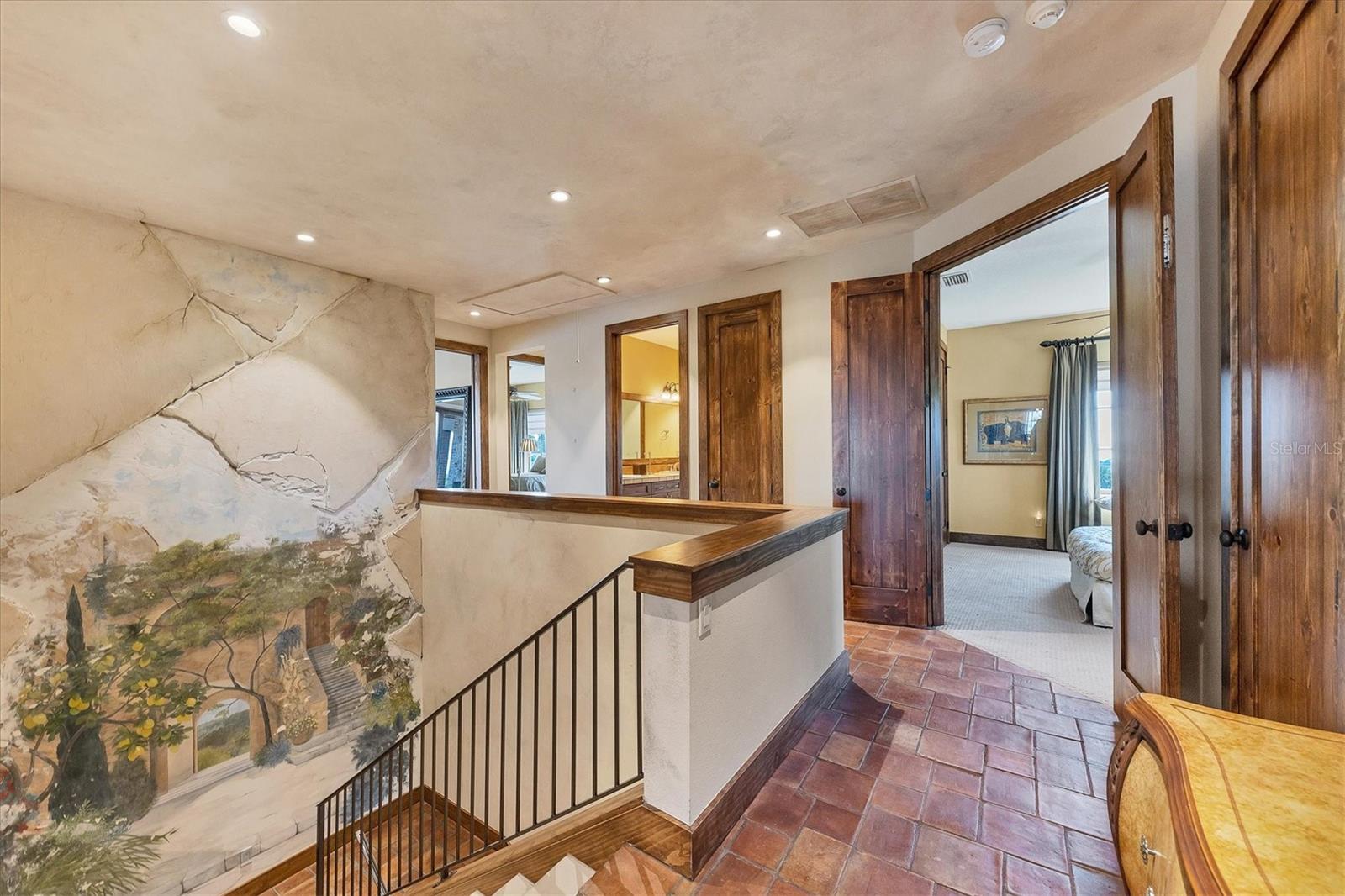A4709641 Property Photo