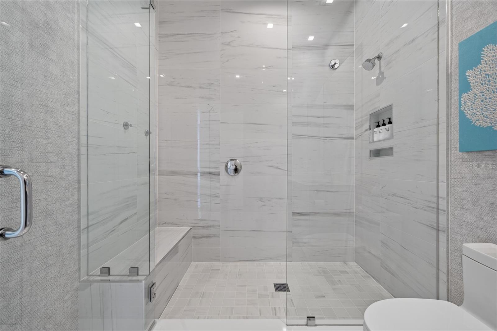 A4709642 Property Photo