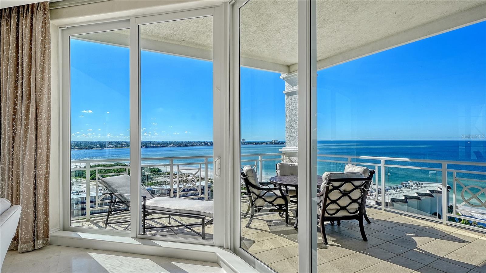 A4710080 Property Photo