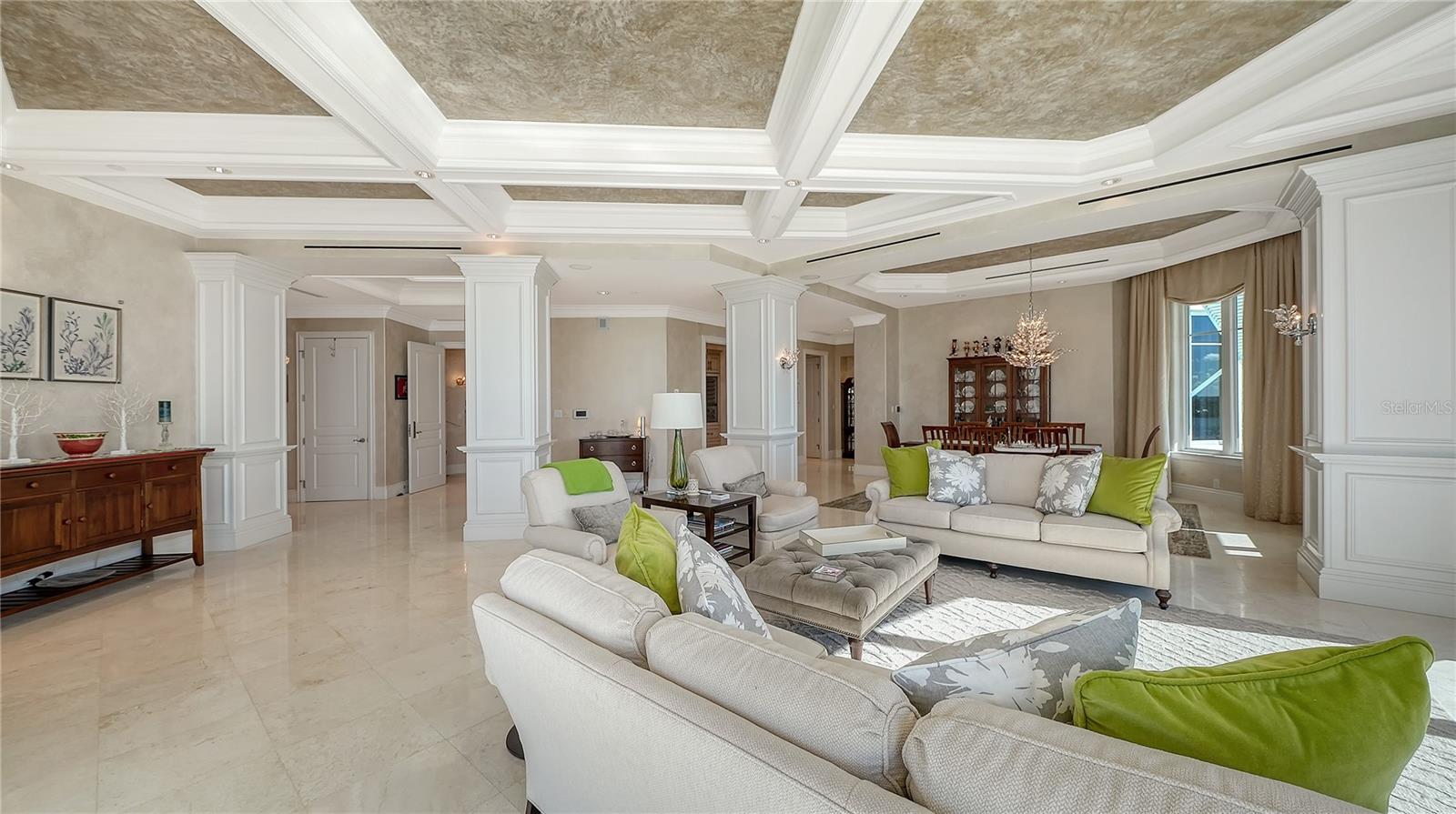 A4710080 Property Photo