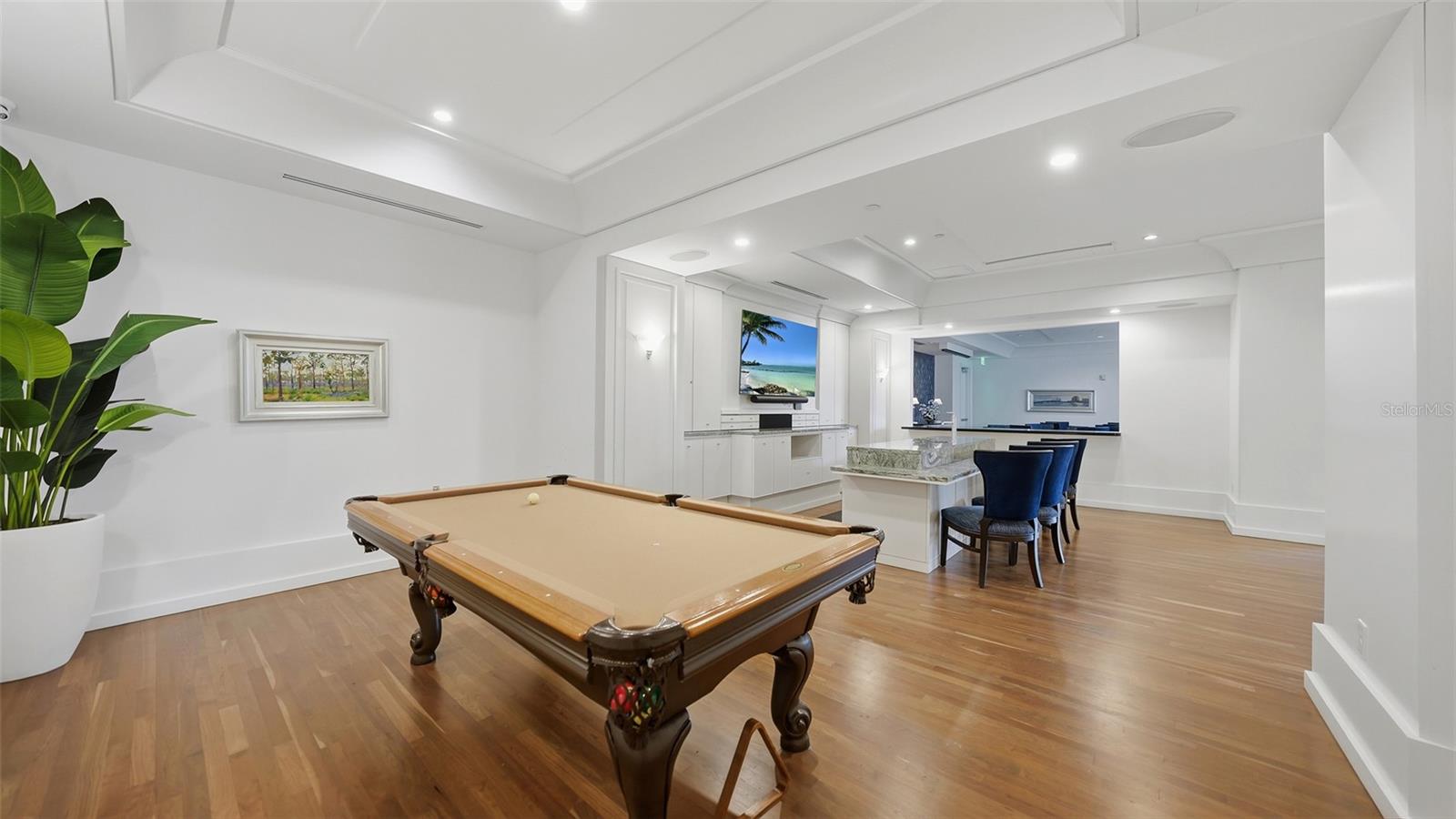 A4710161 Property Photo