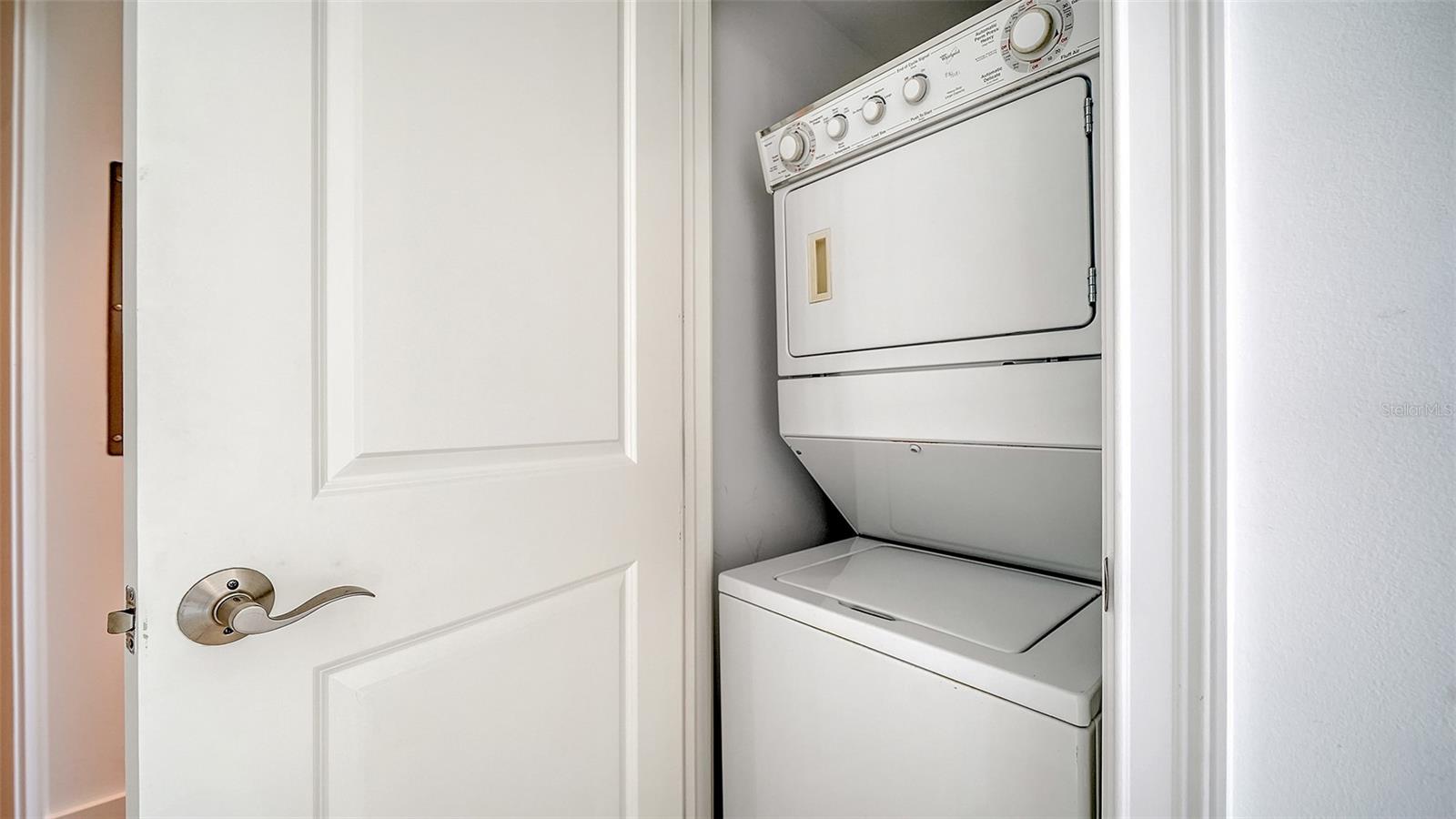 A4710161 Property Photo