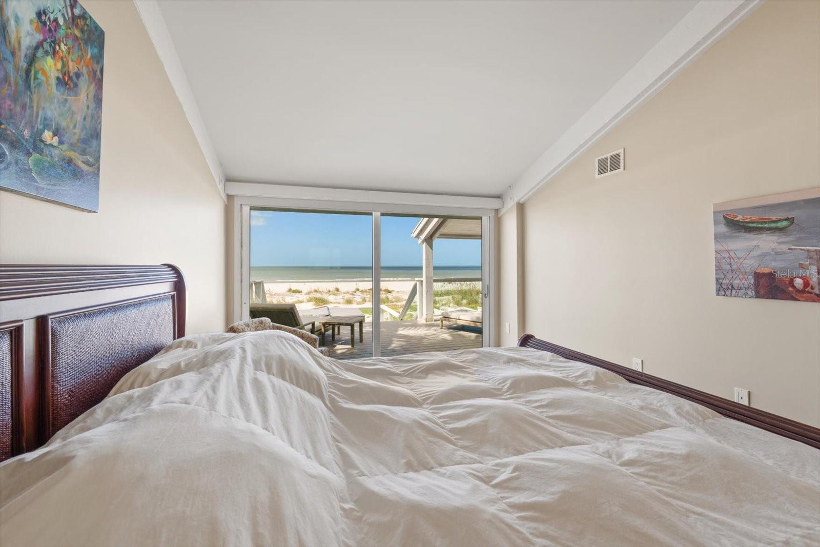 TB8559596 Property Photo