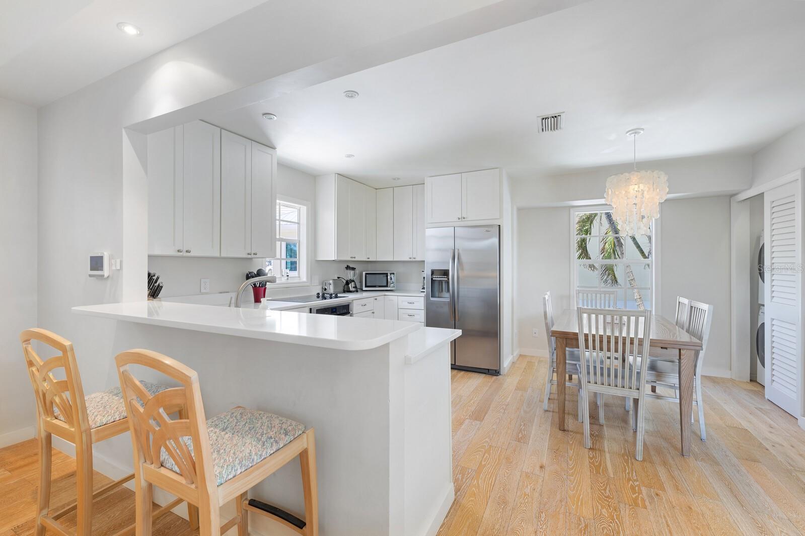 D6149259 Property Photo