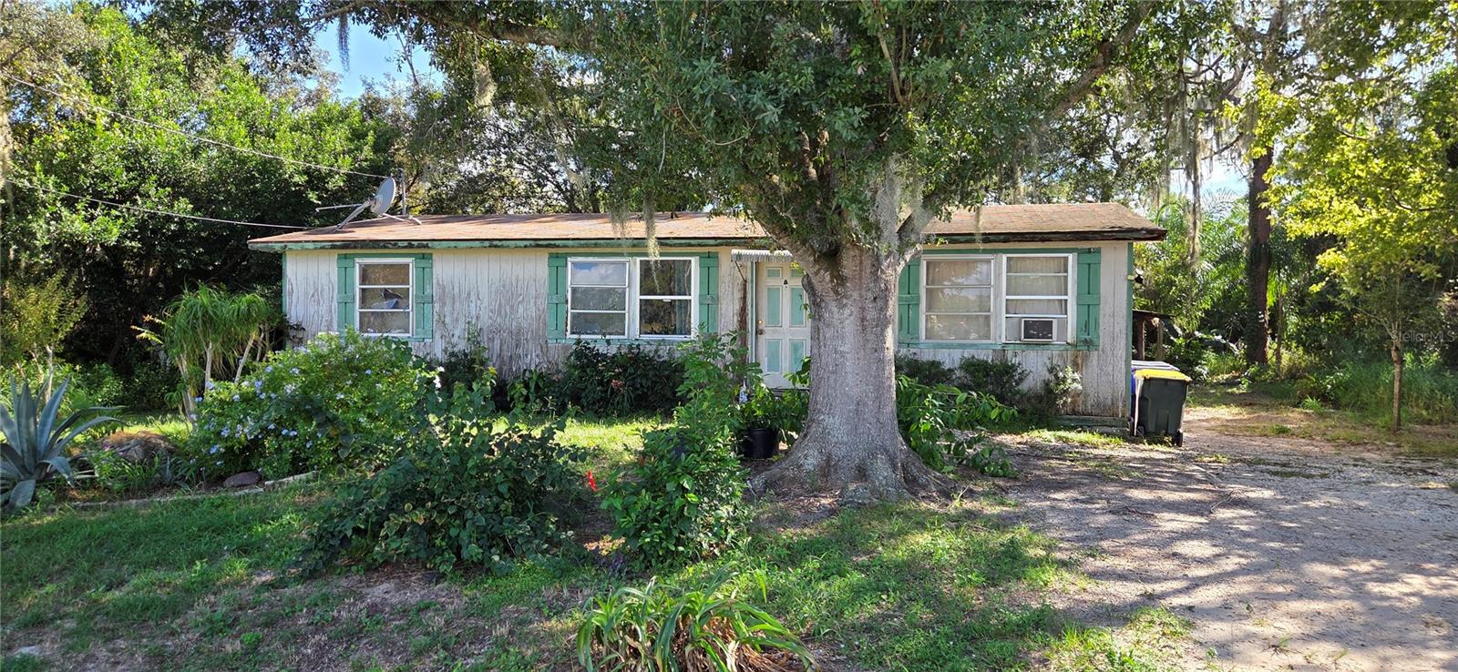 MLS# TB8560153 Property Photo