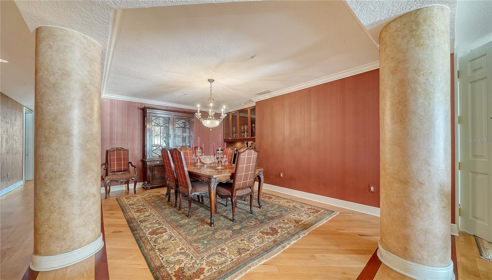 A4710391 Property Photo