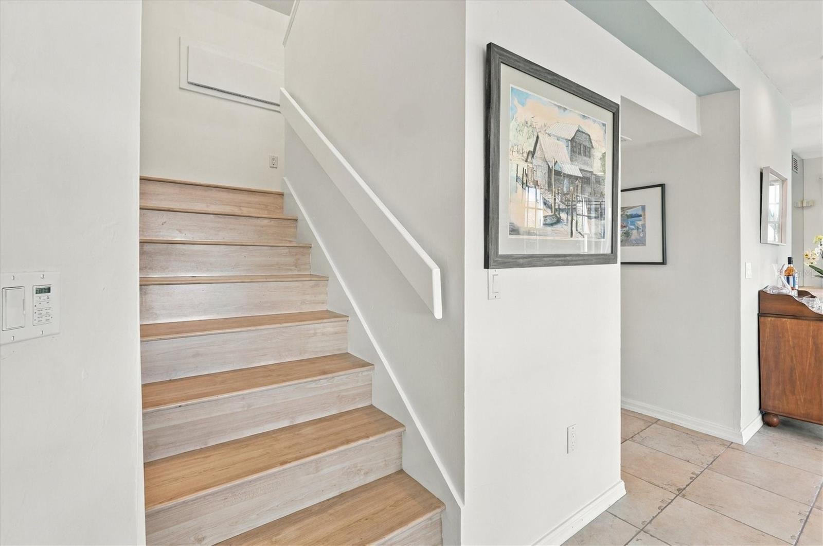 D6149303 Property Photo