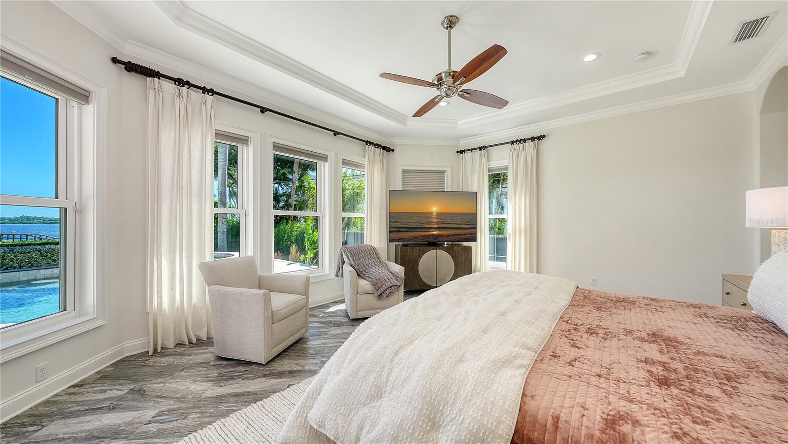 A4710584 Property Photo