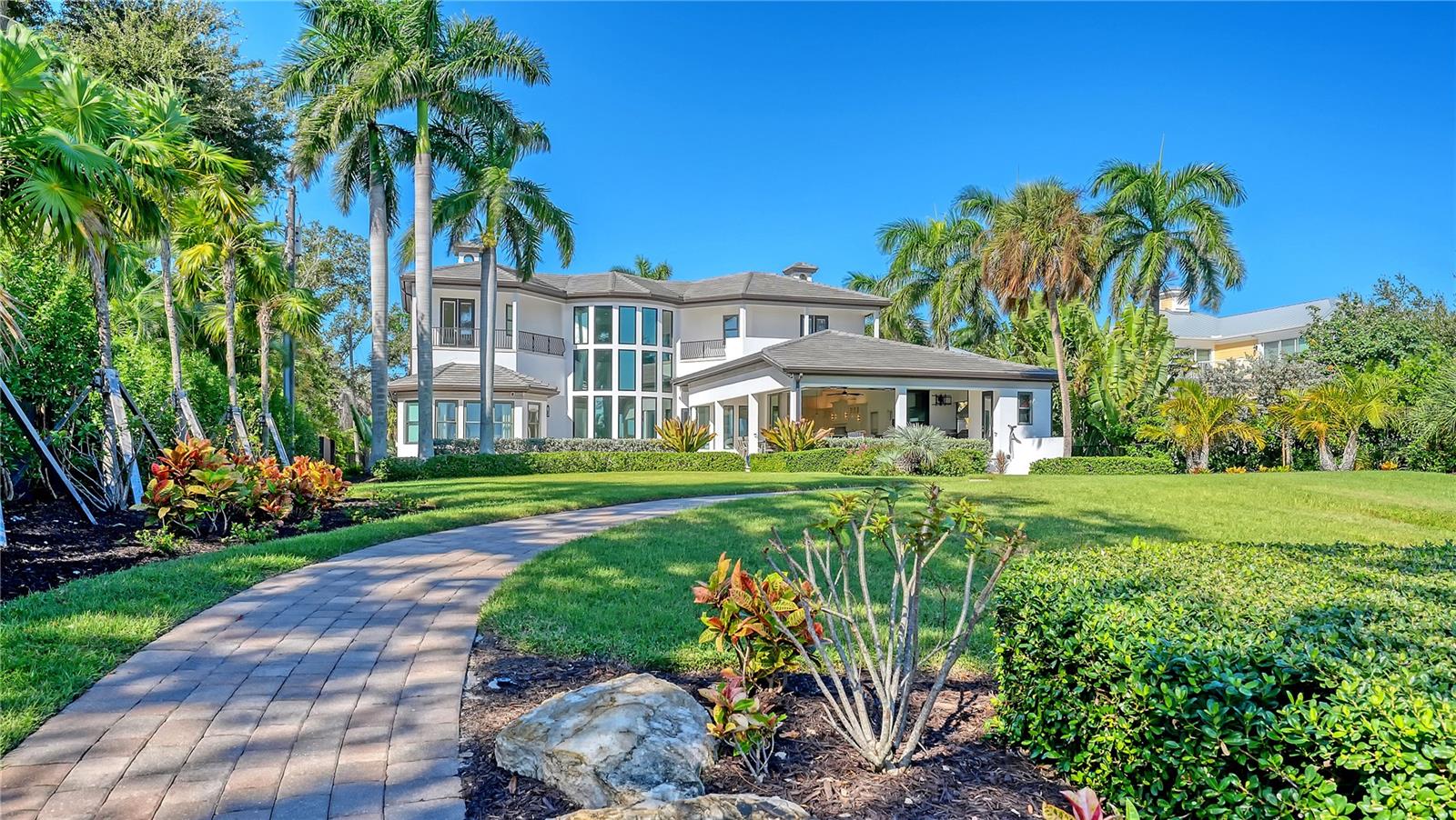 A4710584 Property Photo