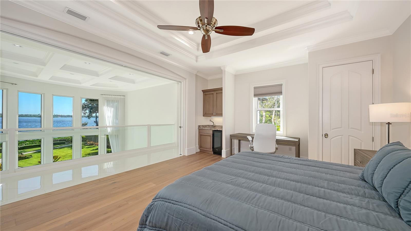 A4710584 Property Photo