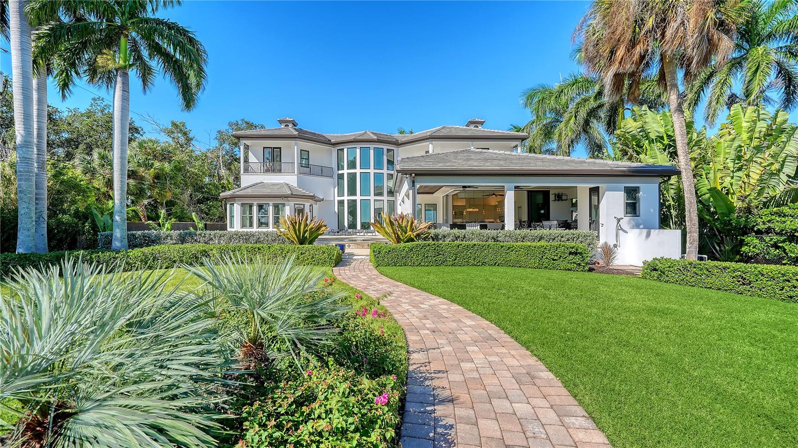 A4710584 Property Photo