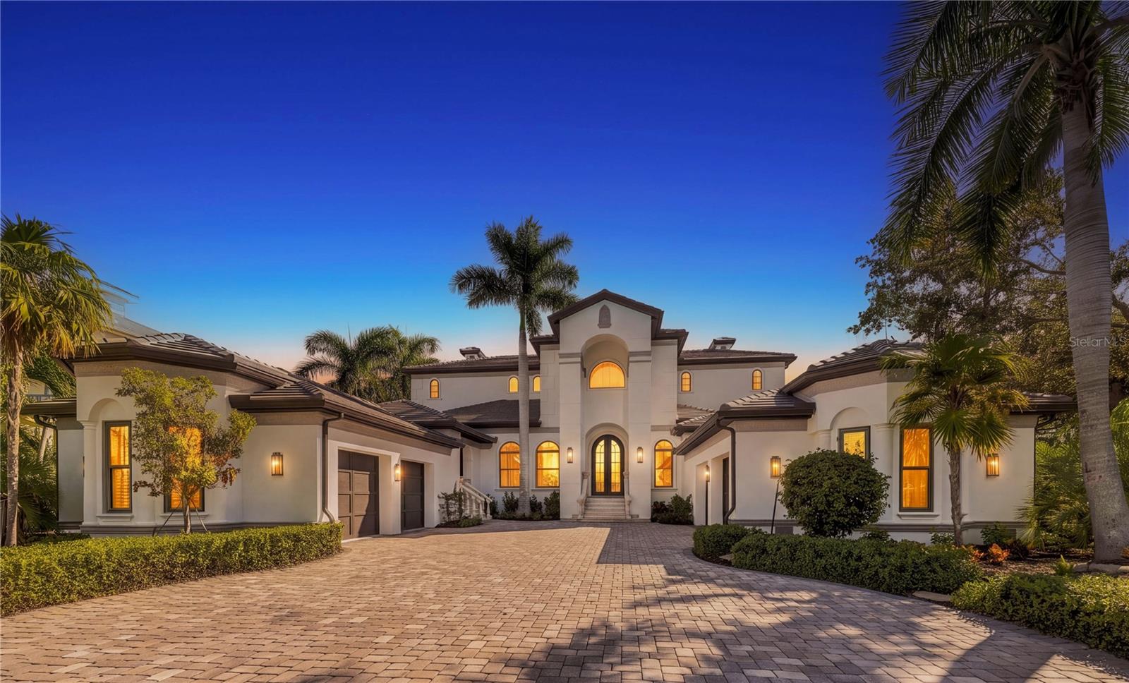 A4710584 Property Photo