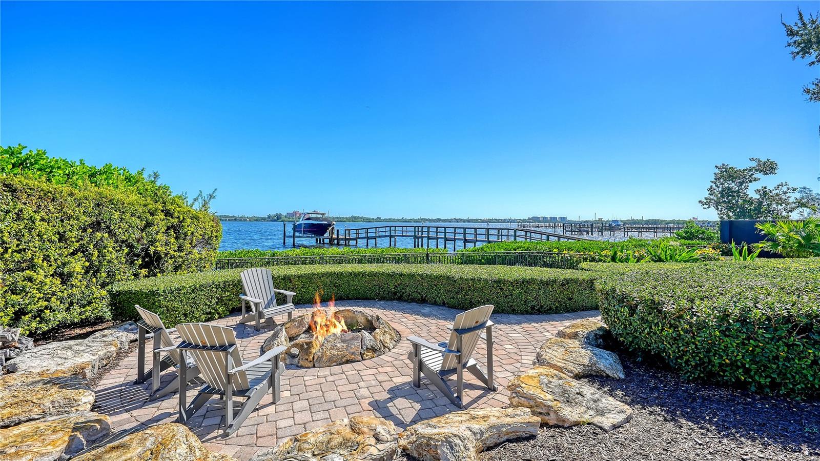 A4710584 Property Photo