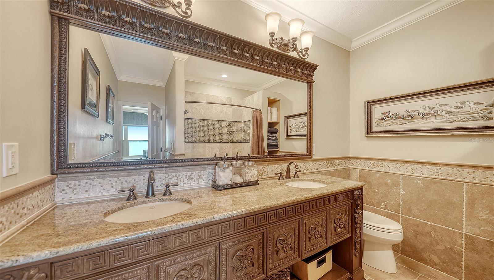 A4710661 Property Photo