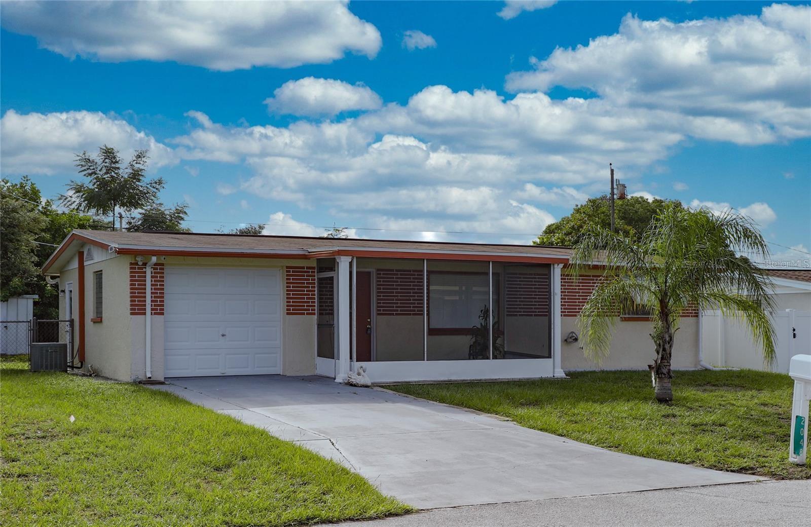 MLS# TB8561012 Property Photo