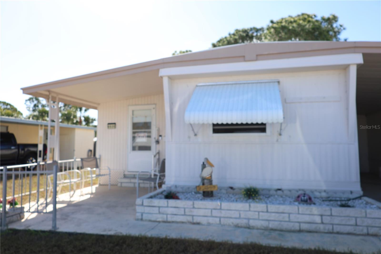 MLS# TB8561149 Property Photo