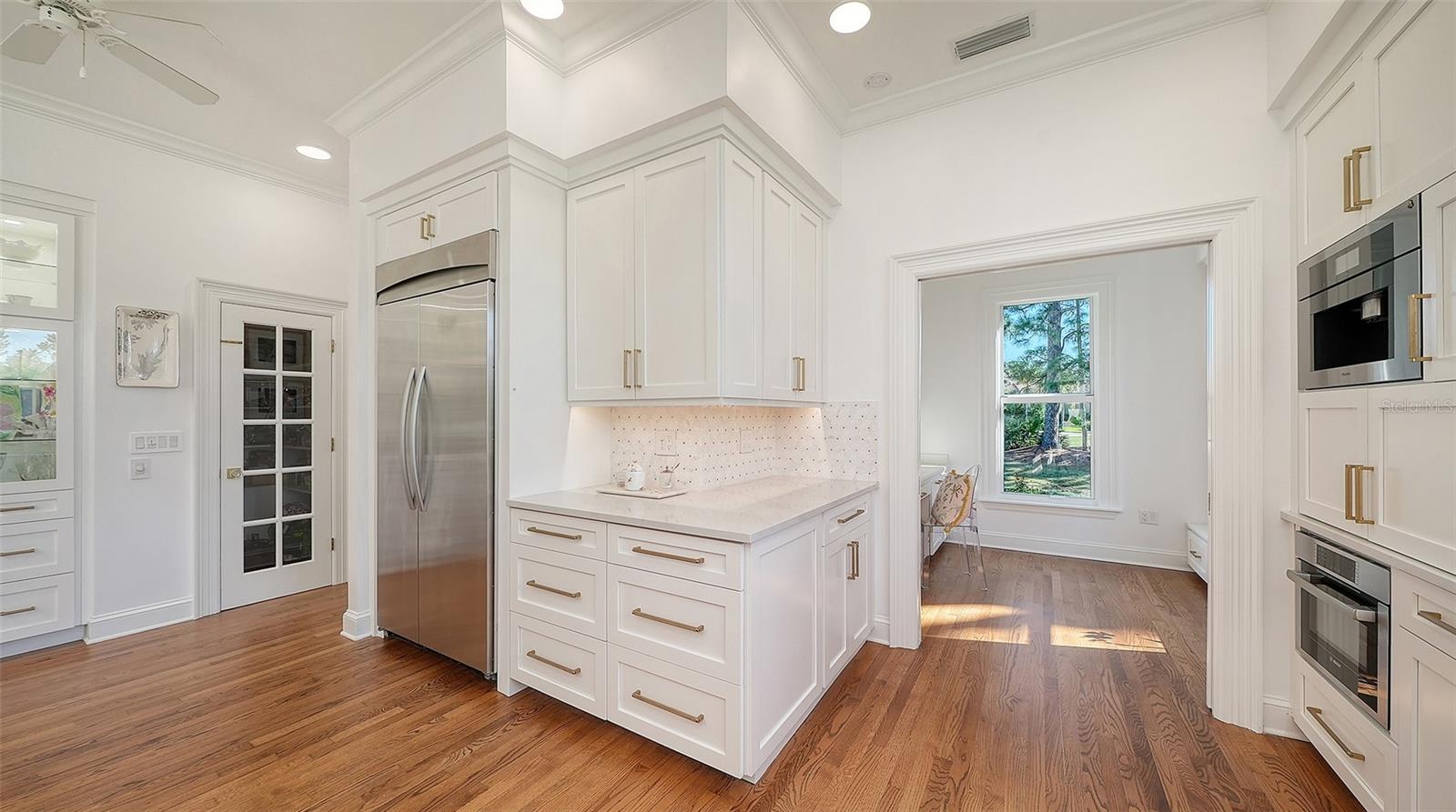 A4710732 Property Photo