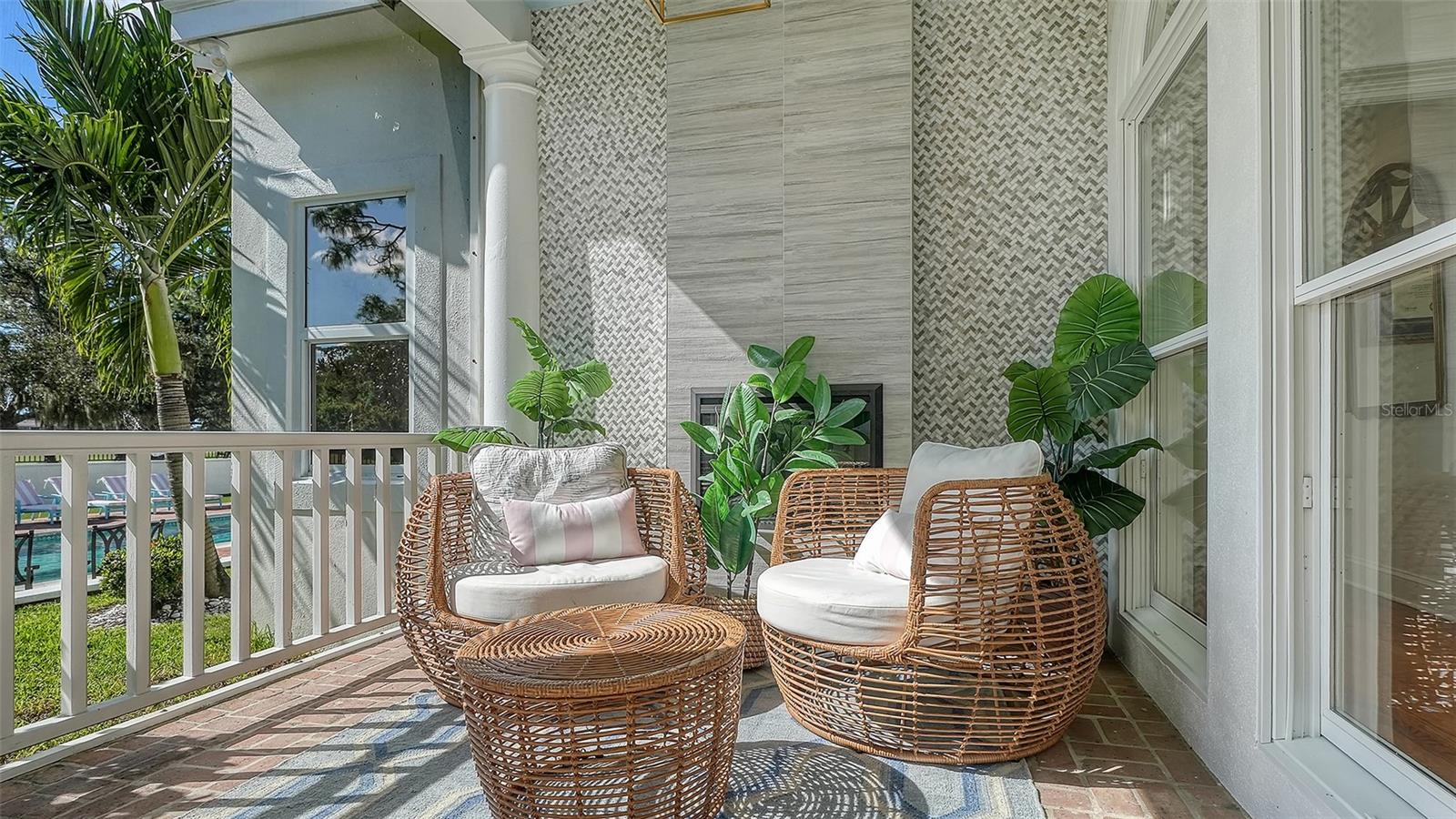 A4710732 Property Photo