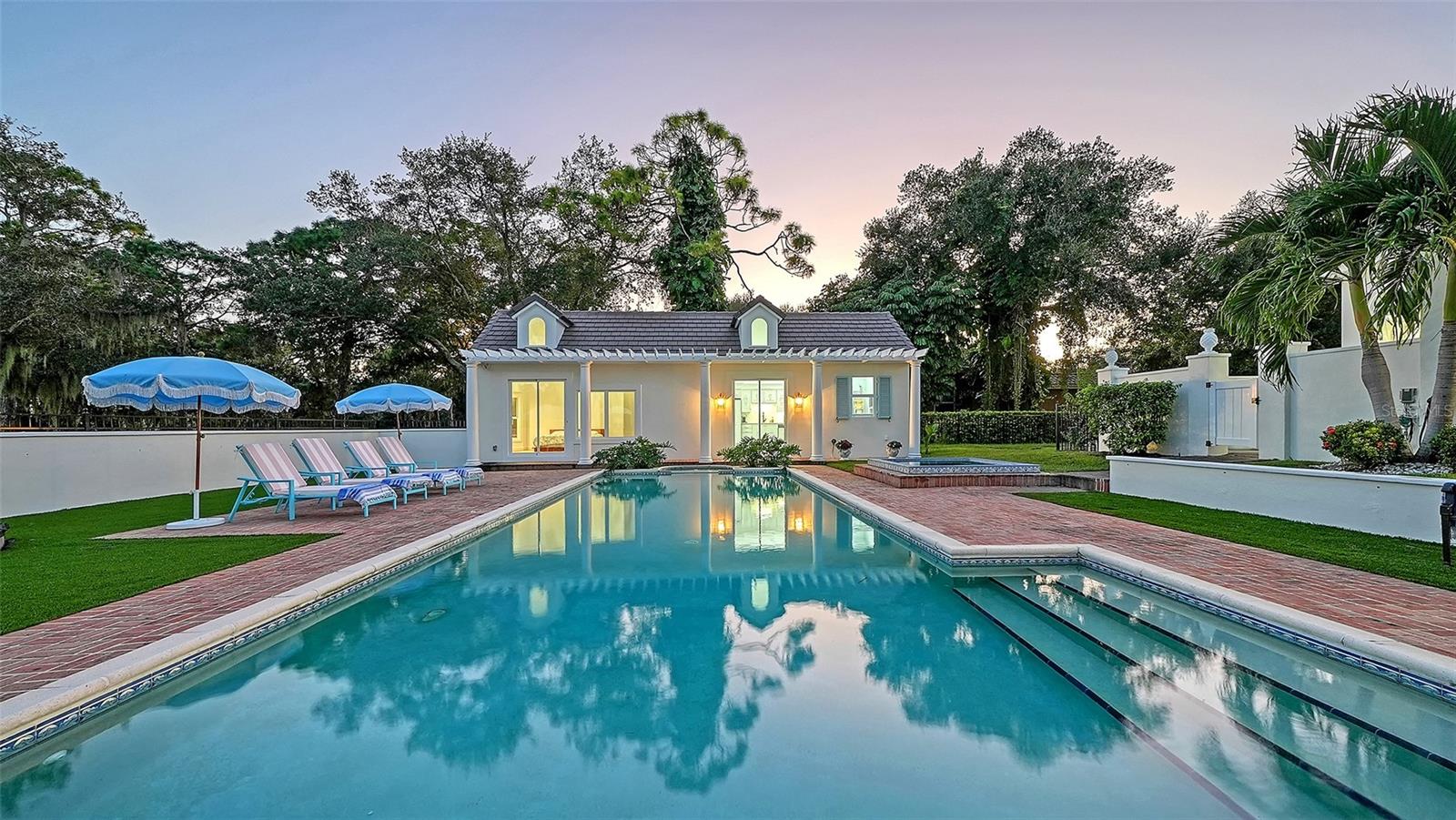 A4710732 Property Photo