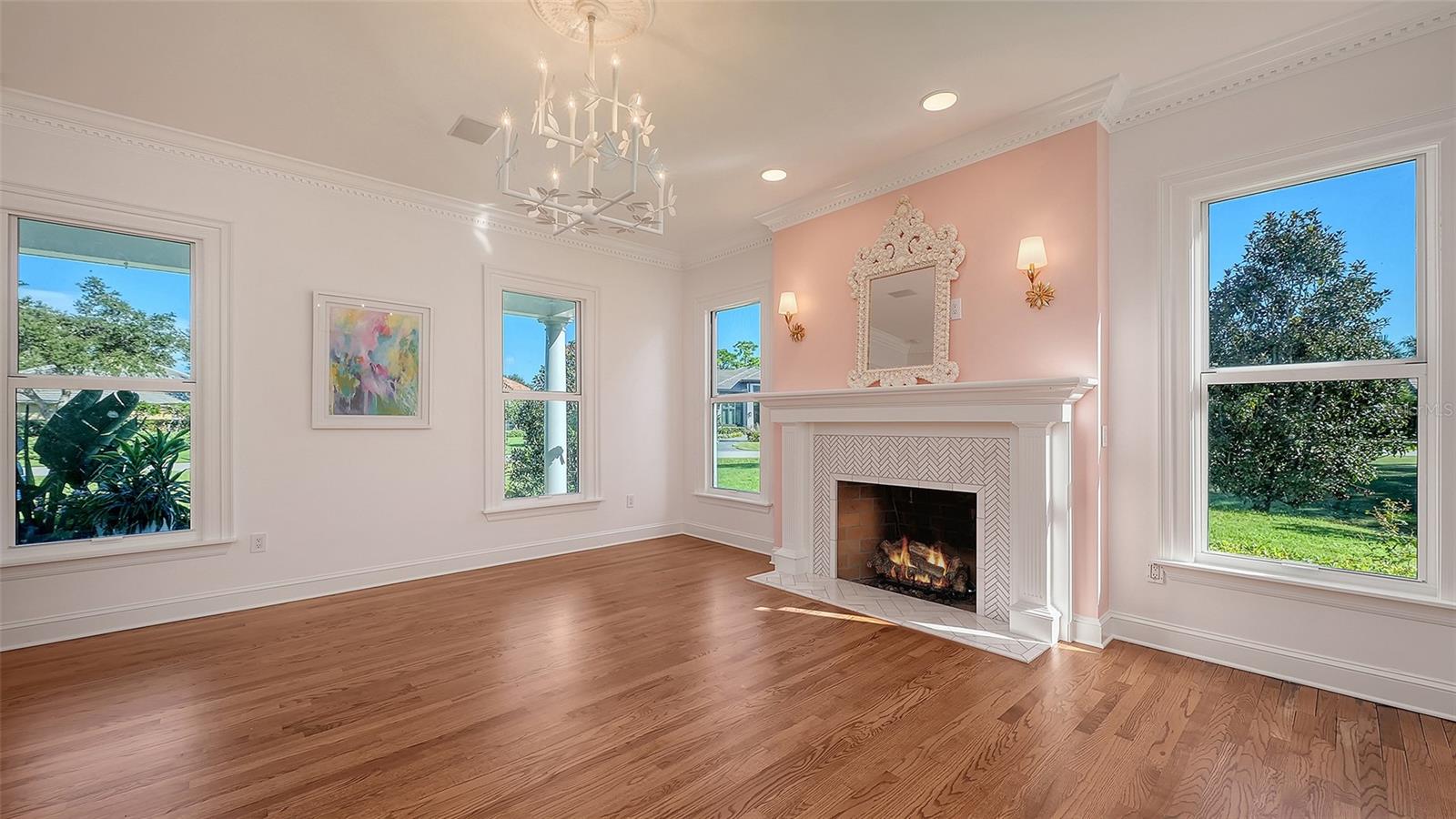 A4710732 Property Photo