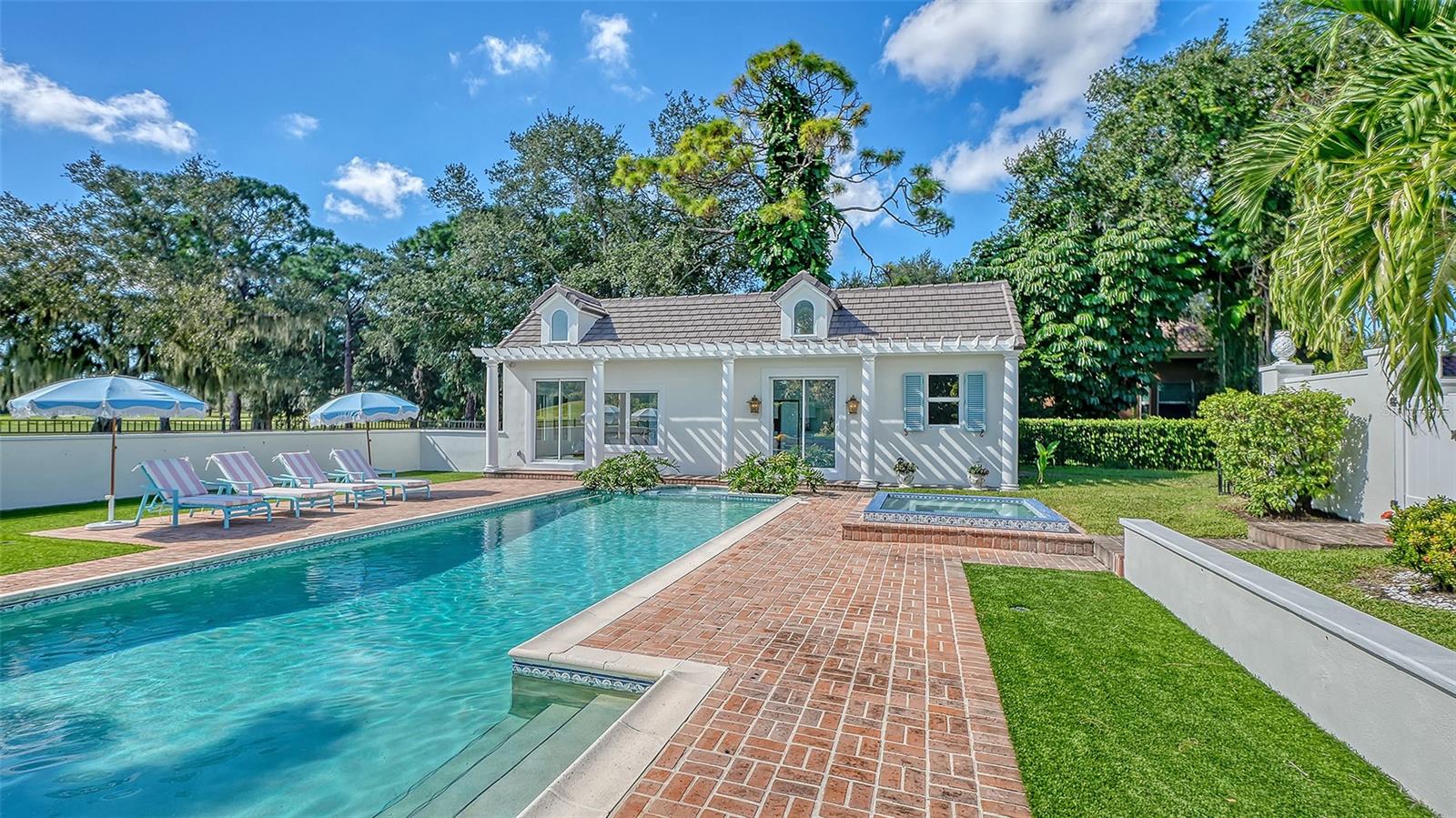 A4710732 Property Photo