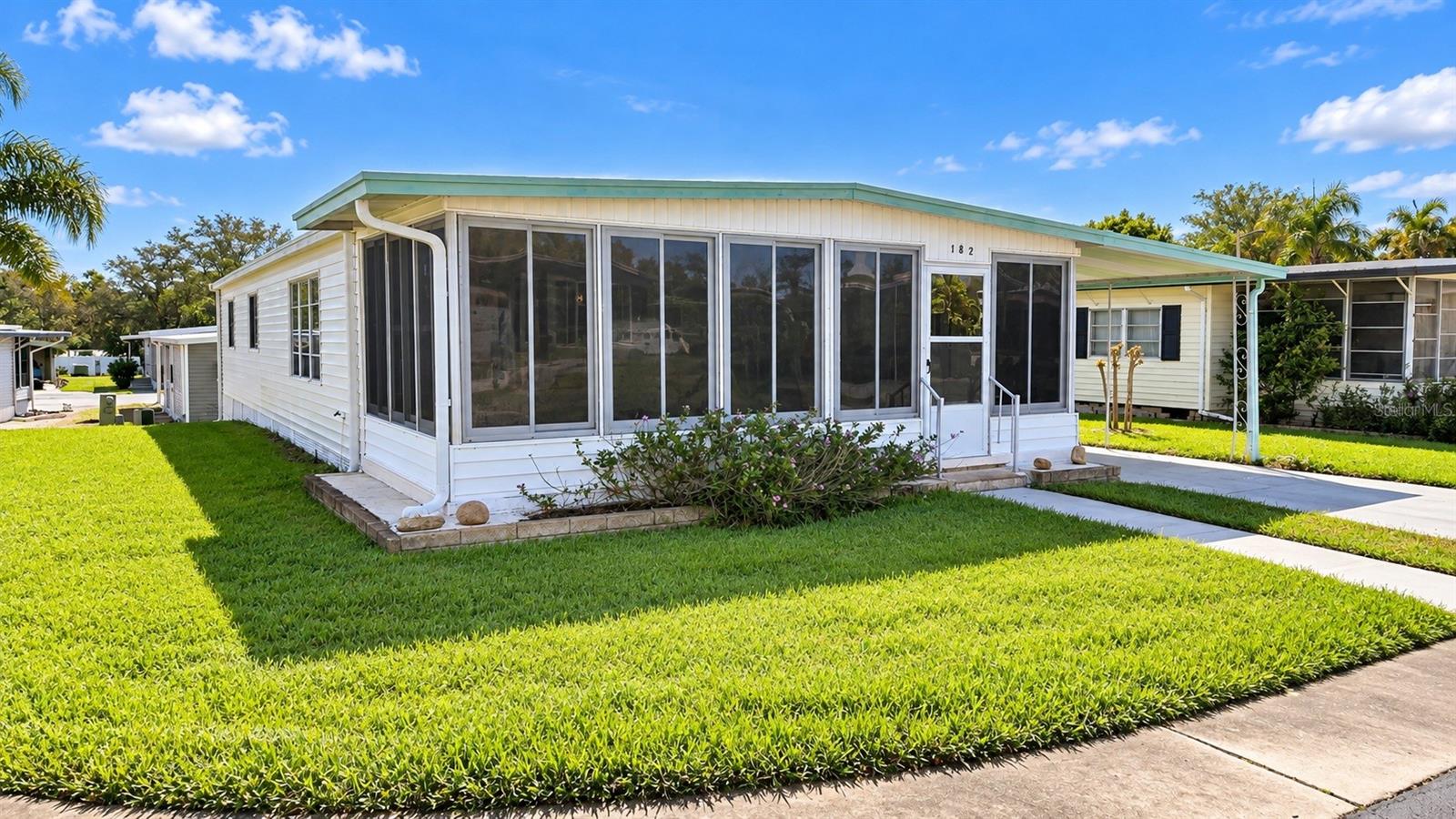 MLS# TB8562158 Property Photo