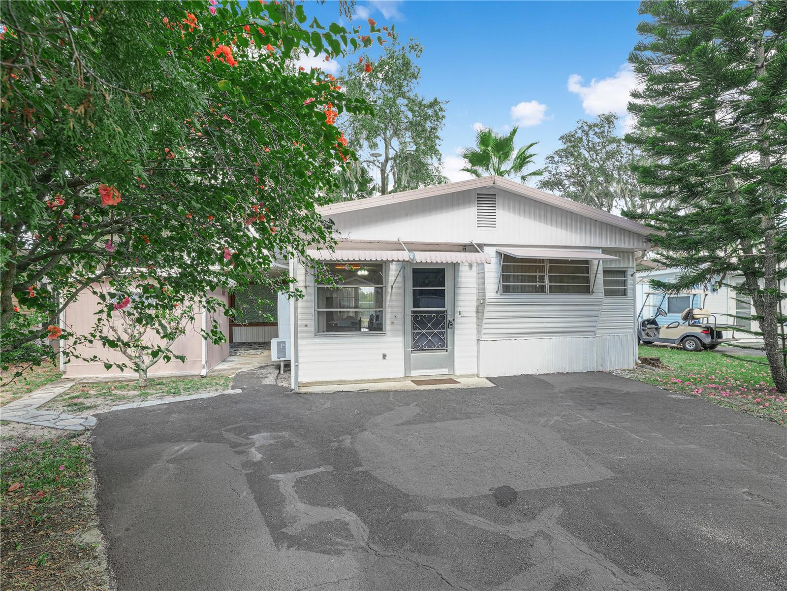 MLS# K4903922 Property Photo